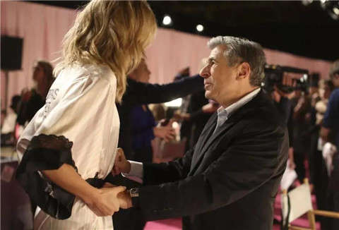 刮痧刮哪里治療睡眠