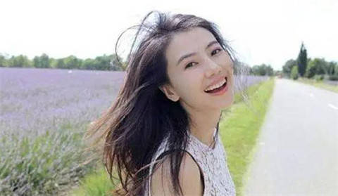 關于假裝高興治療抑郁的書