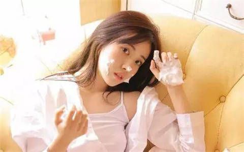 美女抑郁癥治療視頻