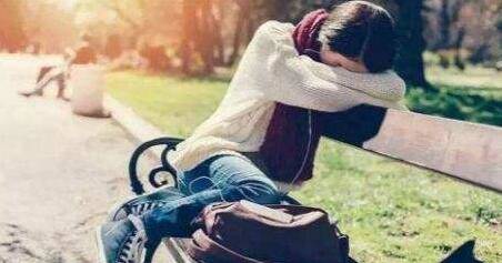 治療失眠的有效小偏方有哪些